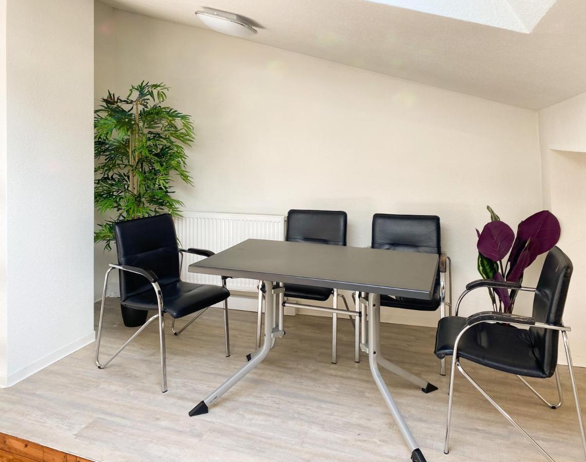 Traumhaftes Privatzimmer In Karlsruhe Exterior foto
