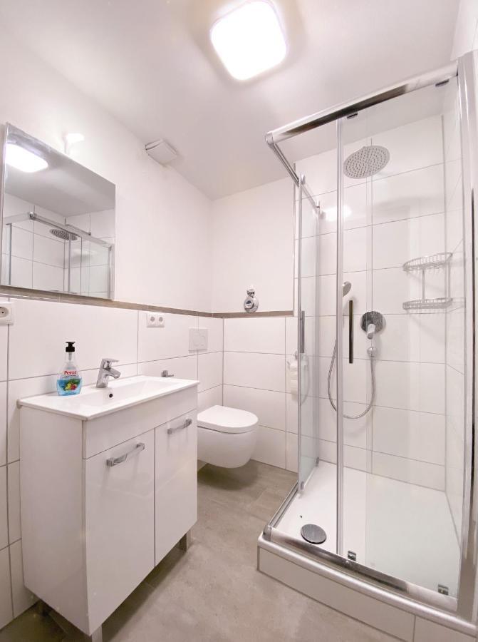 Traumhaftes Privatzimmer In Karlsruhe Exterior foto