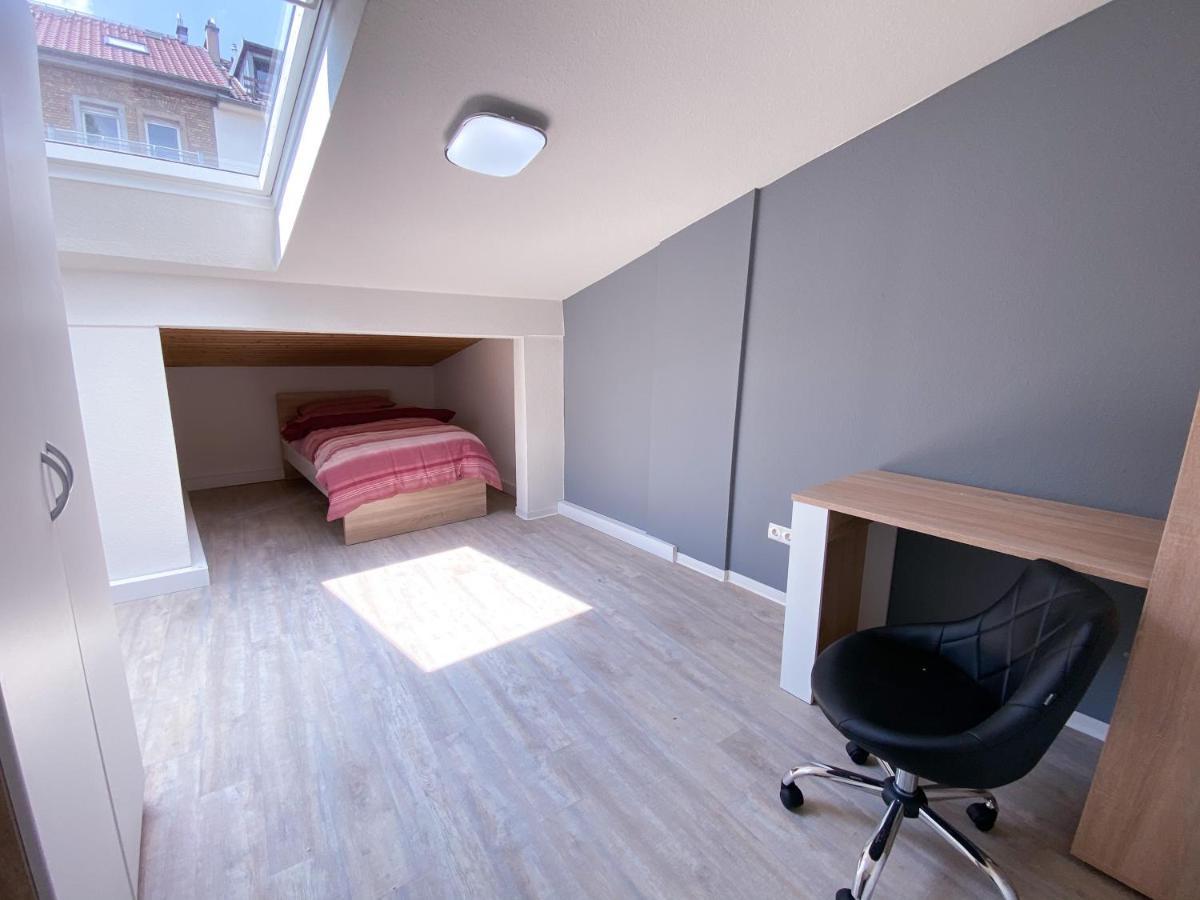 Traumhaftes Privatzimmer In Karlsruhe Exterior foto