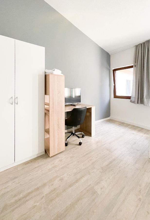 Traumhaftes Privatzimmer In Karlsruhe Exterior foto